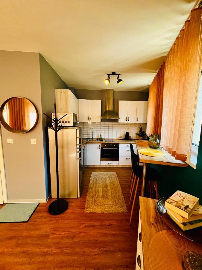 Eger's Flow Apartment *